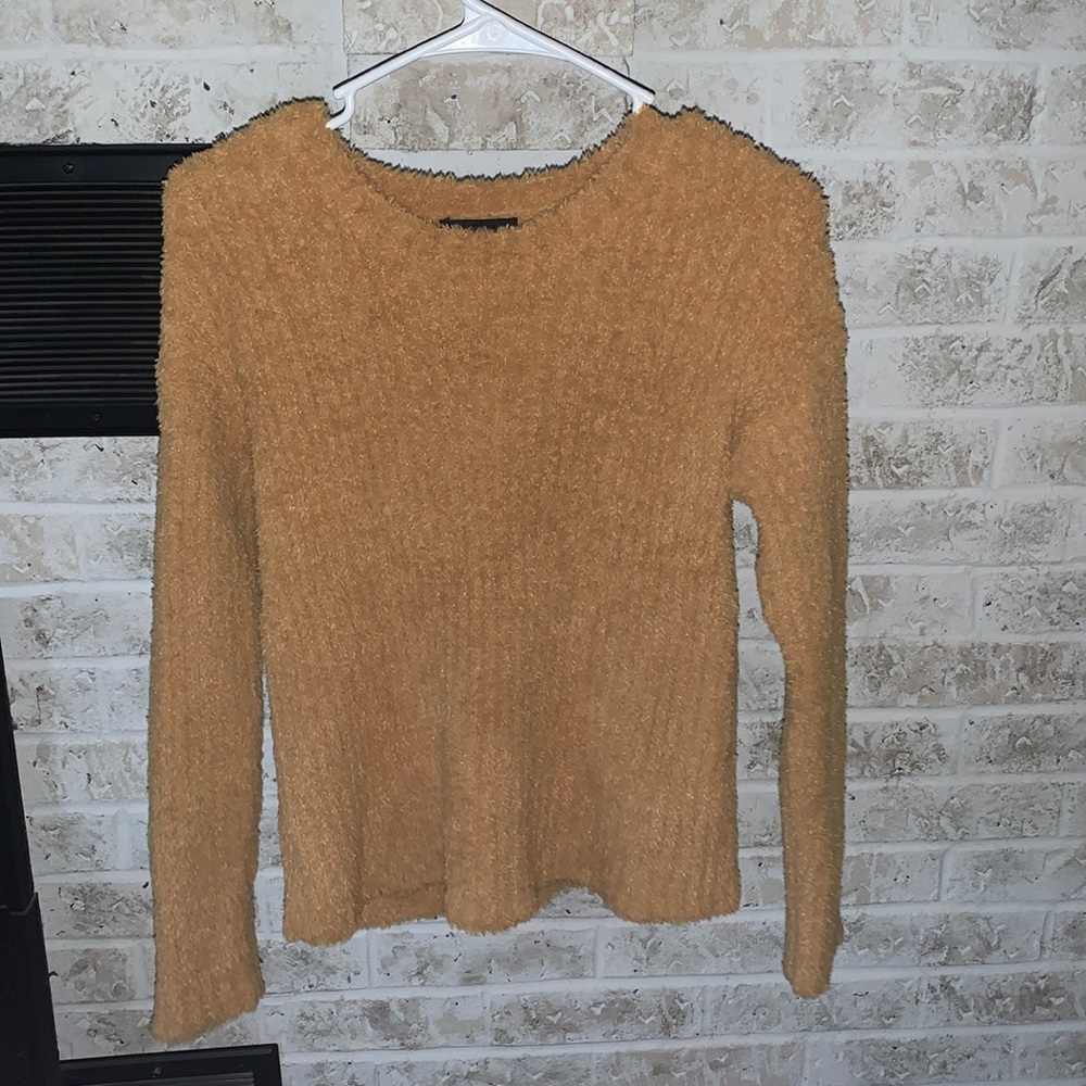 Fuzzy sweater size small